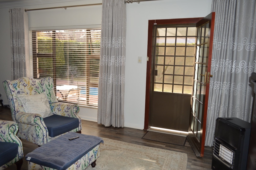 4 Bedroom Property for Sale in Wilkoppies North West